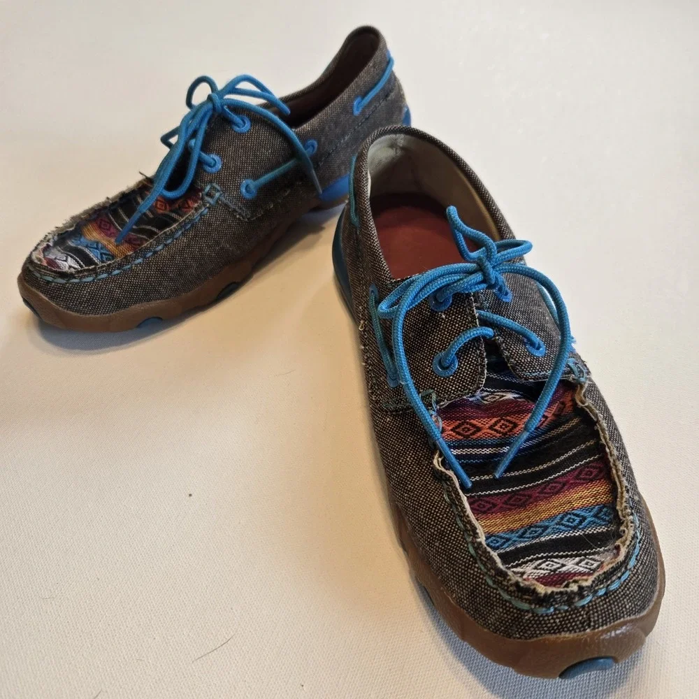 eco TWX Twisted Aztec Print Tie Boat Shoes Womens Size 7 1/2‎
